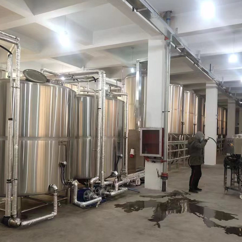 白银精酿啤酒设备
